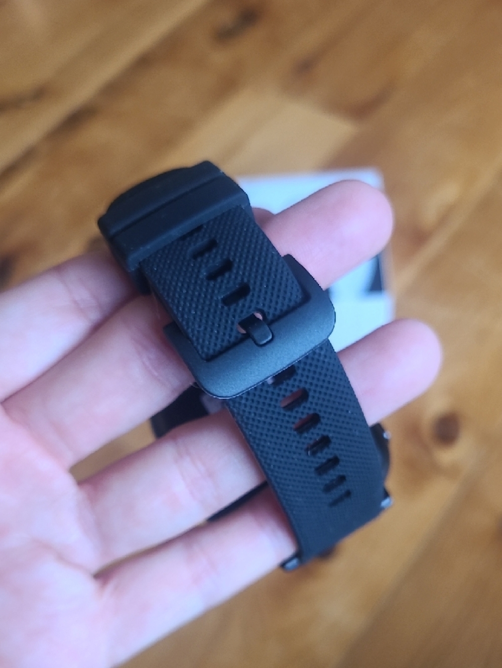 Cosmo Jr Track 3 Smartwatch - Picture 3 of 4